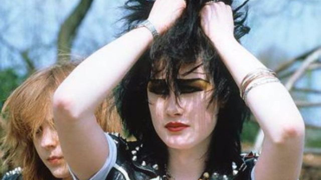 Why 80s Goth Makeup Is So Iconic & How to Get the Look