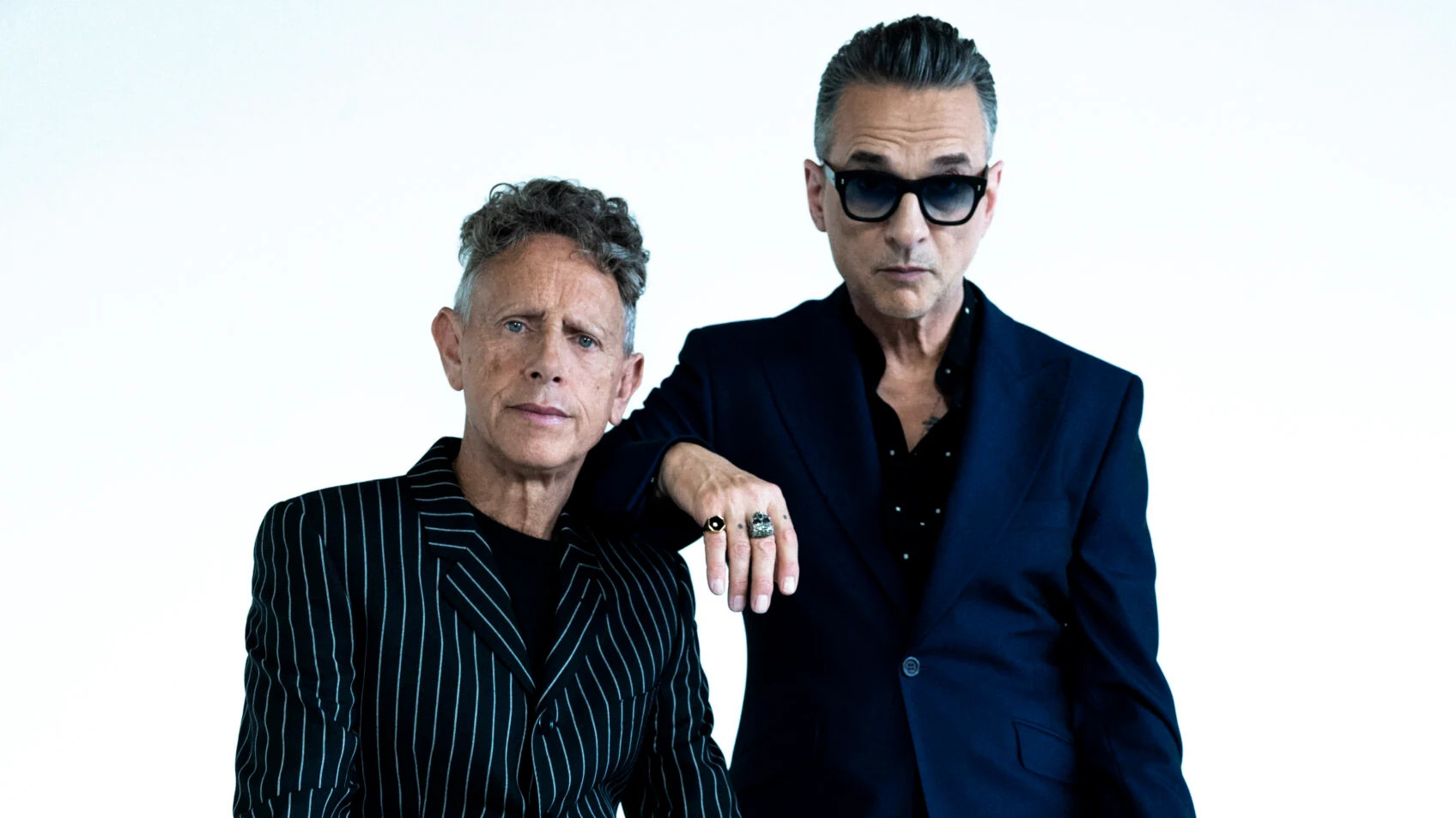 következtetés Felfal zavarjanak depeche mode new single szövetség