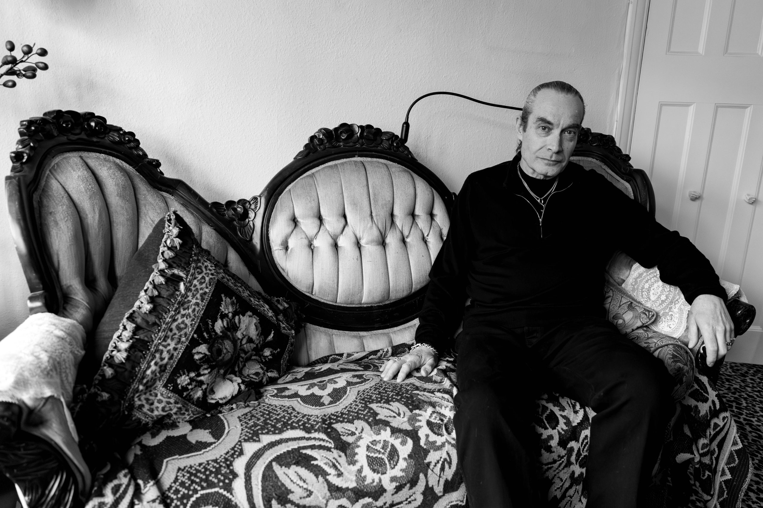 Former Siouxsie and the Banshees Guitarist John McKay Returns with