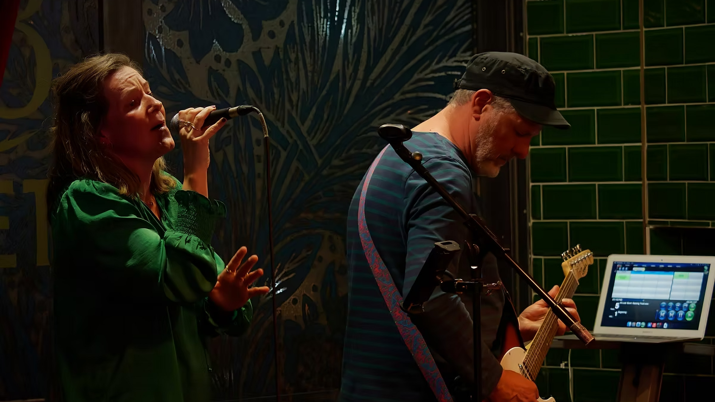 Cathedral Pop Outfit Legends of the 7 Golden Vampires Share Shimmering Psychedelic Track "Come Home" — Post-Punk.com