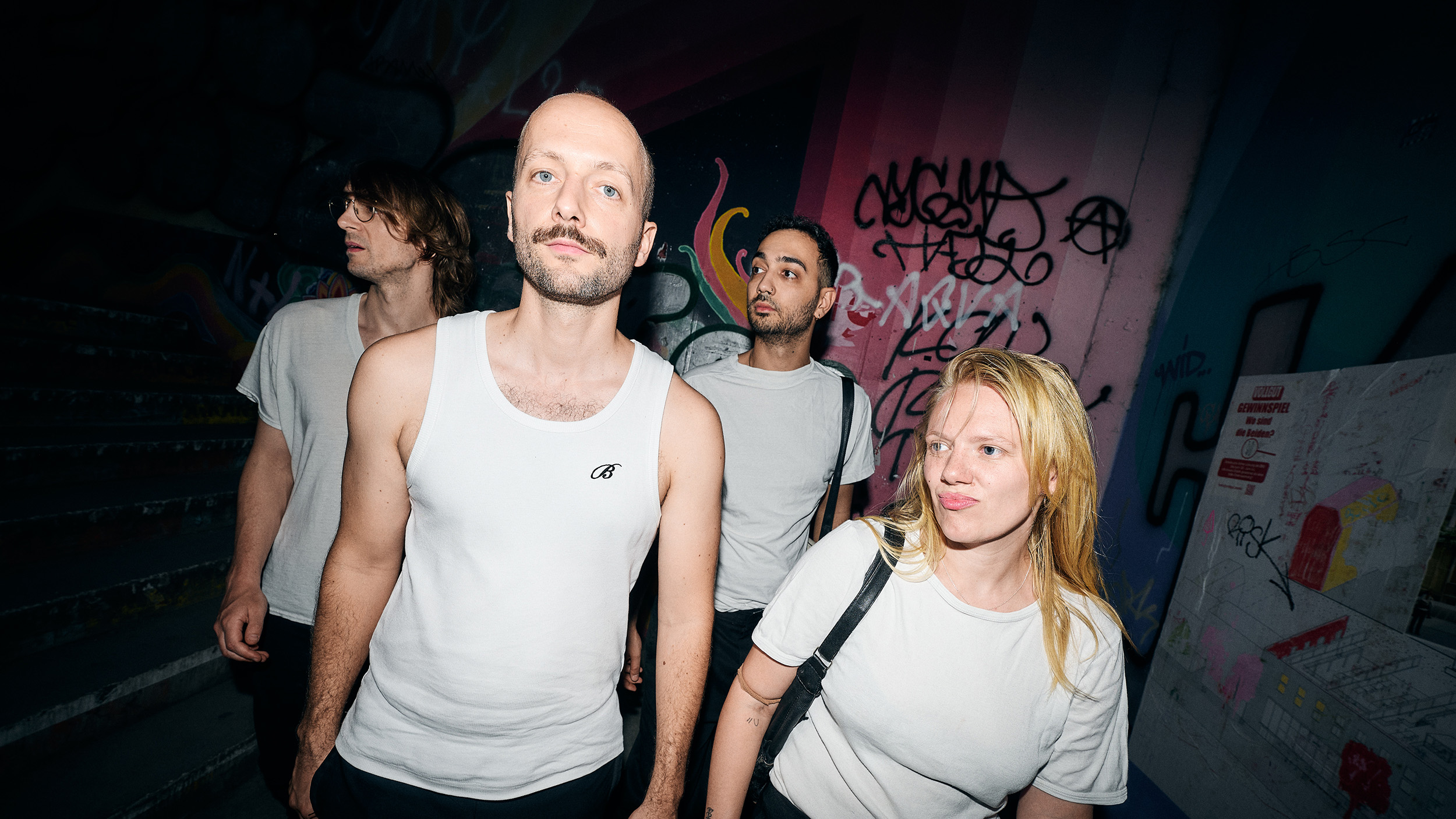 Berlin's The Guillotines Unveil Dreamy Kubi's Side Version of Debut Single "Pool Painted Black" — Post-Punk.com