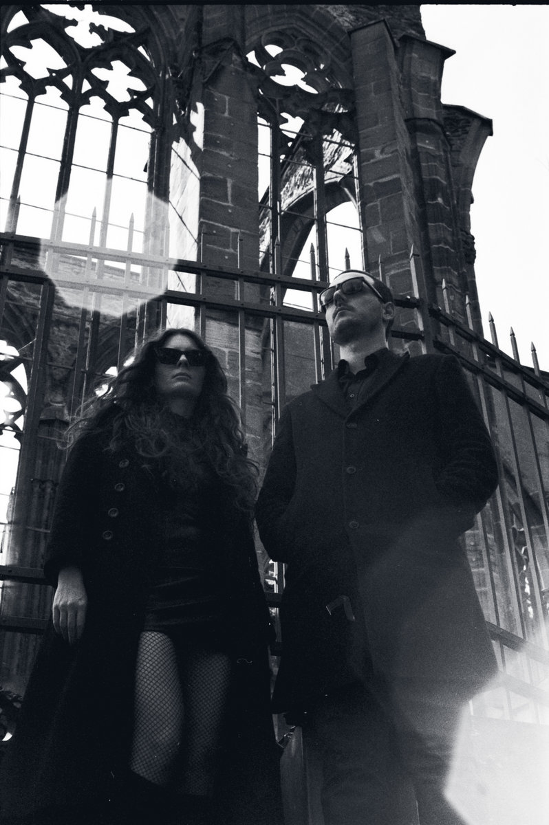 Darmstadt Post-Punk Duo LATEX Debut Fiery New Single "Ich Verbrenne Mich" — Post-Punk.com