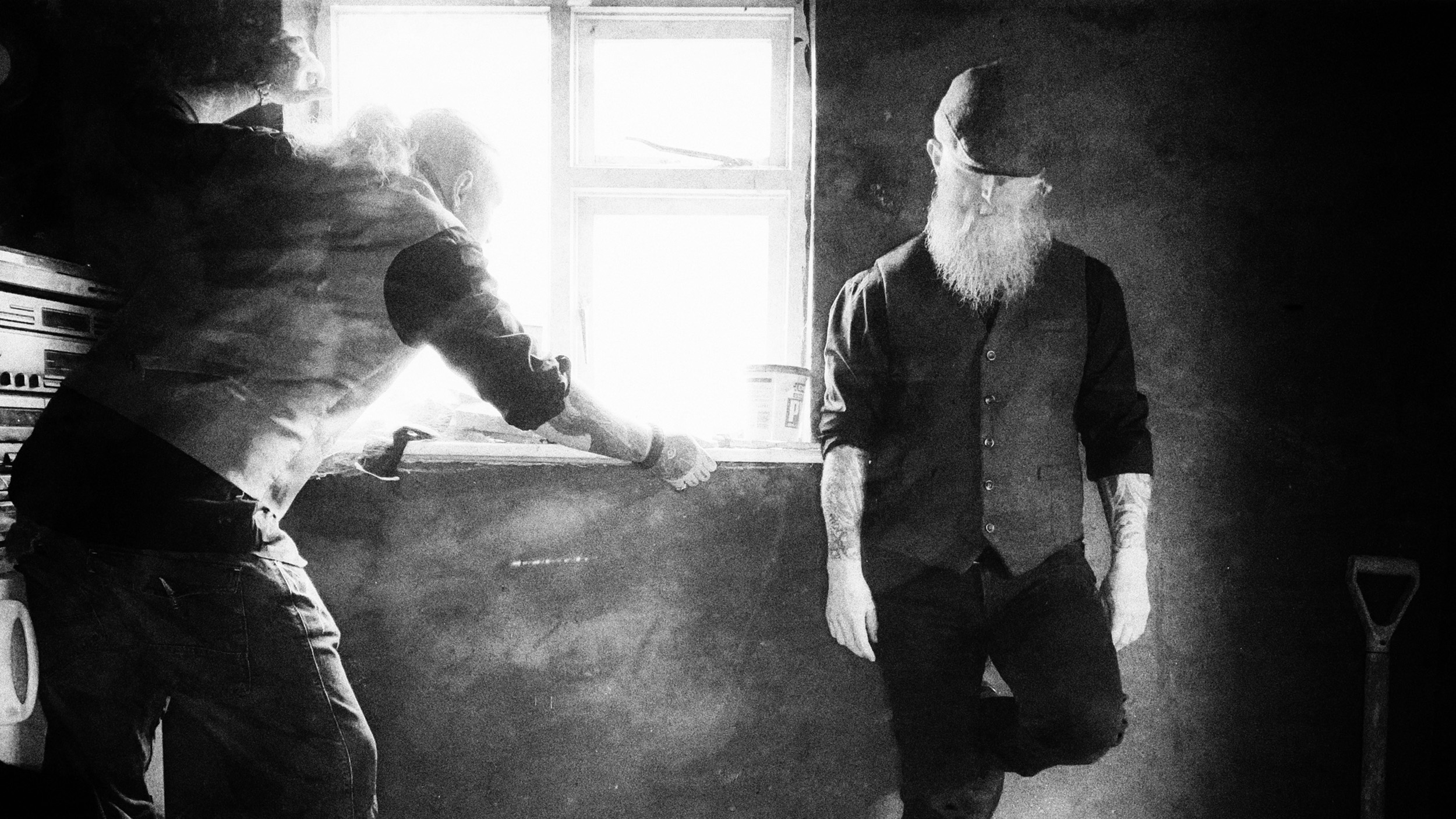 “A Fleeting Spark in a World Gone Mad" — Irish Post-Punk Duo Crá Croí are "Lost In The Electric Blood" — Post-Punk.com